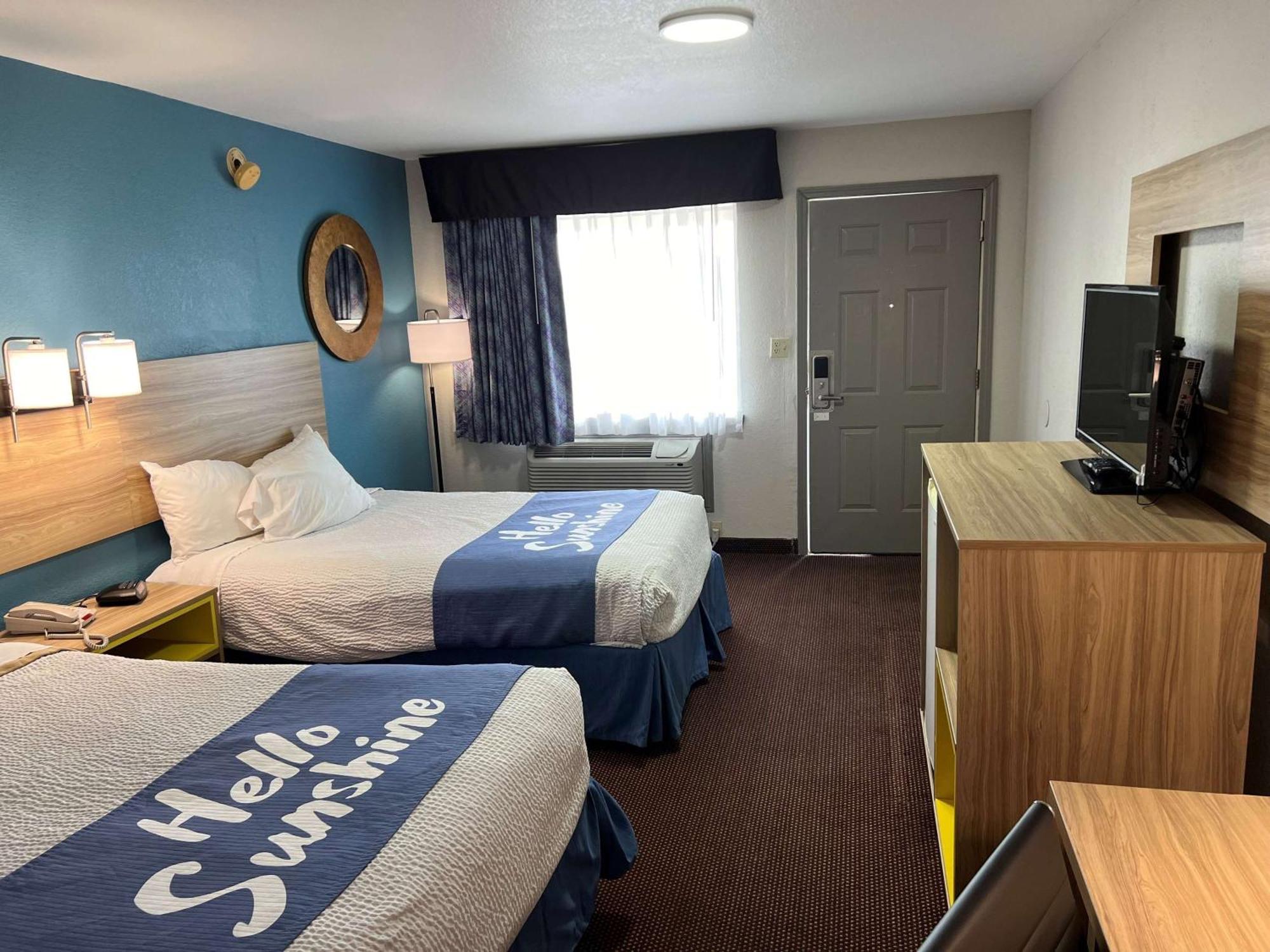 Days Inn By Wyndham Pratt Extérieur photo